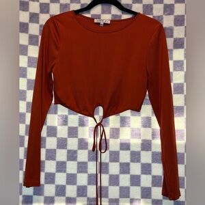 3 for 30!!! 🛍️ love J Tie Front Long Sleeve Crop Top